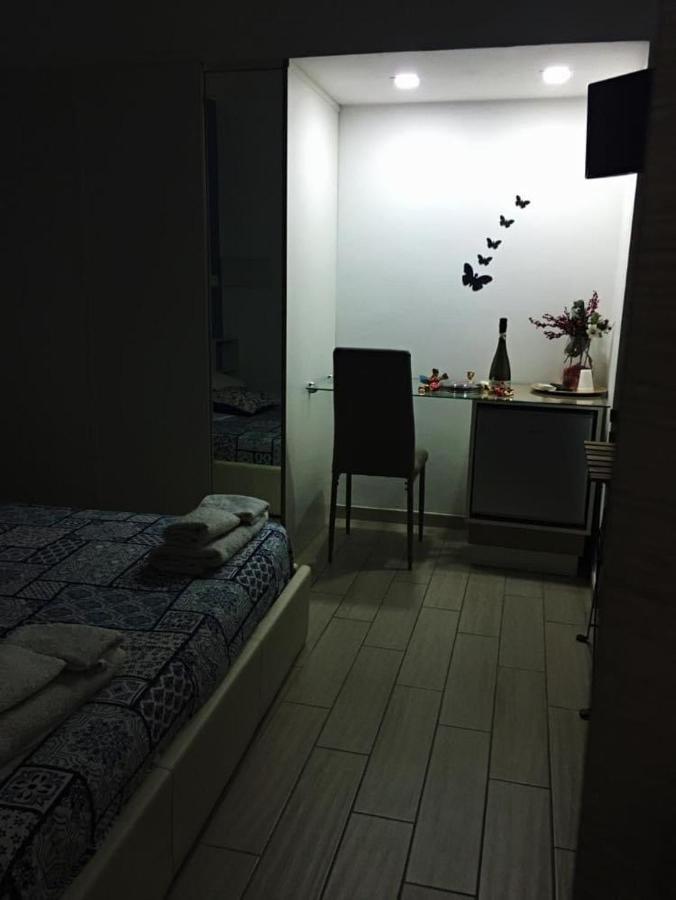 那不勒斯Decumani Prestige住宿加早餐旅馆 外观 照片