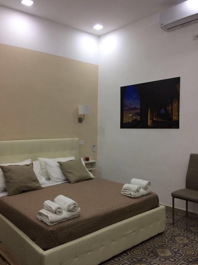 那不勒斯Decumani Prestige住宿加早餐旅馆 外观 照片