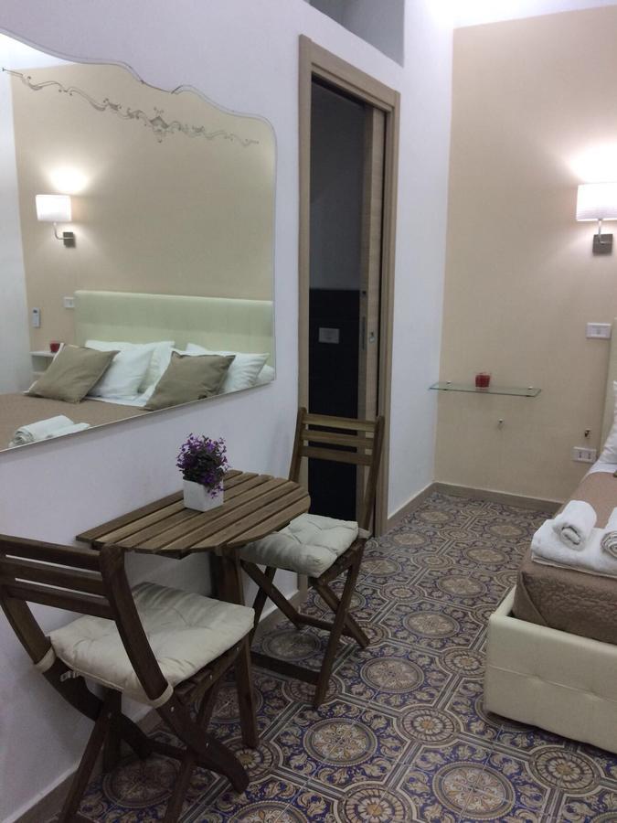 那不勒斯Decumani Prestige住宿加早餐旅馆 外观 照片
